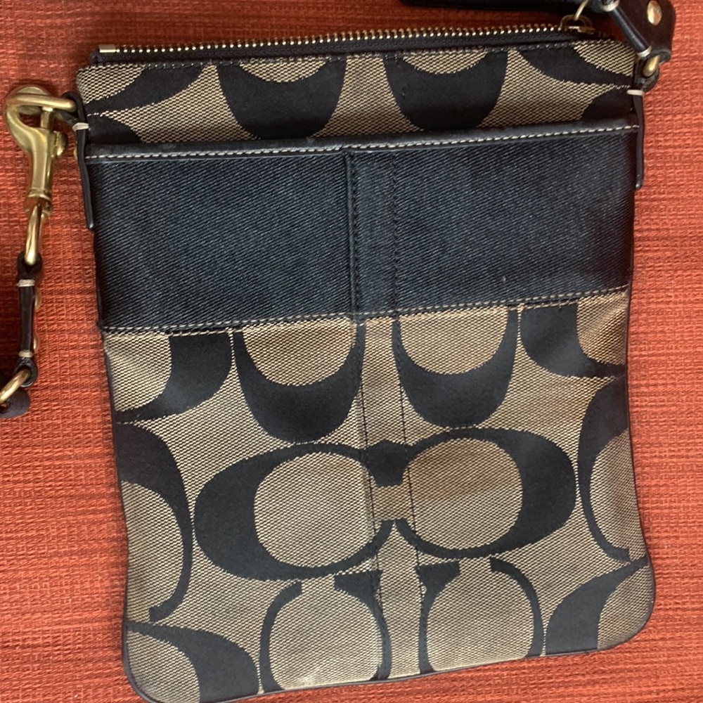 NICE COACH CROSSBODY